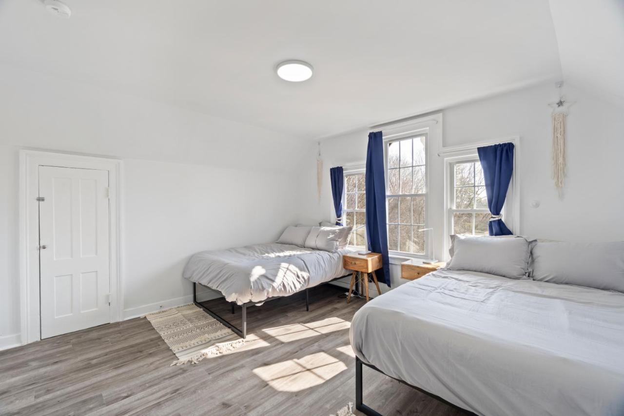 Cozy Gem In The Heart Of East Rock With Free Parking Near Yale And Dt Apartman New Haven Kültér fotó